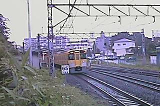 xW 65km/s