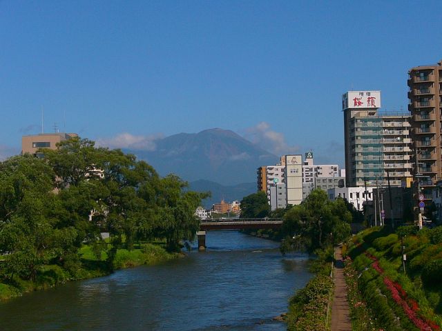 岩手山